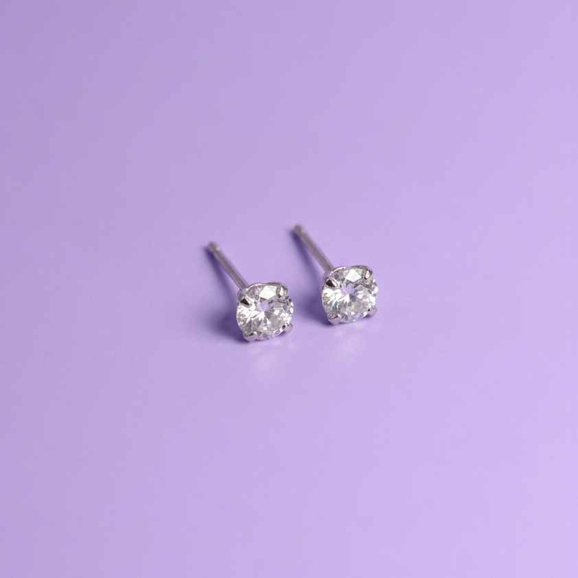 Brinco Zircônia Cristal